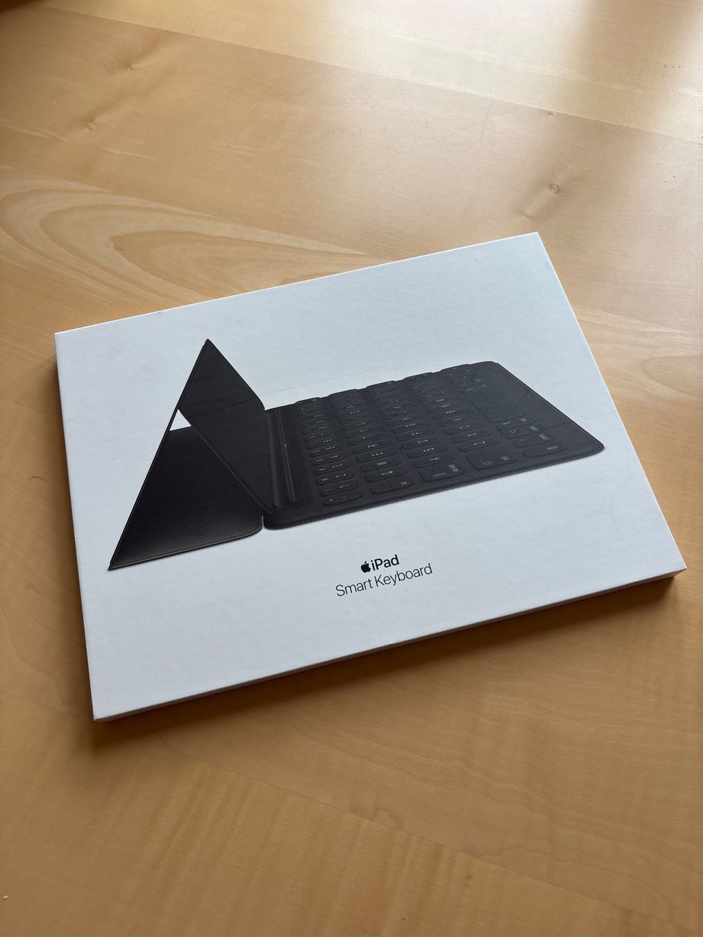 Apple Tastiere: iPad Smart Keyboard – Nuovo (secondo la descrizione) da Luzern venduto da jon_jqn7