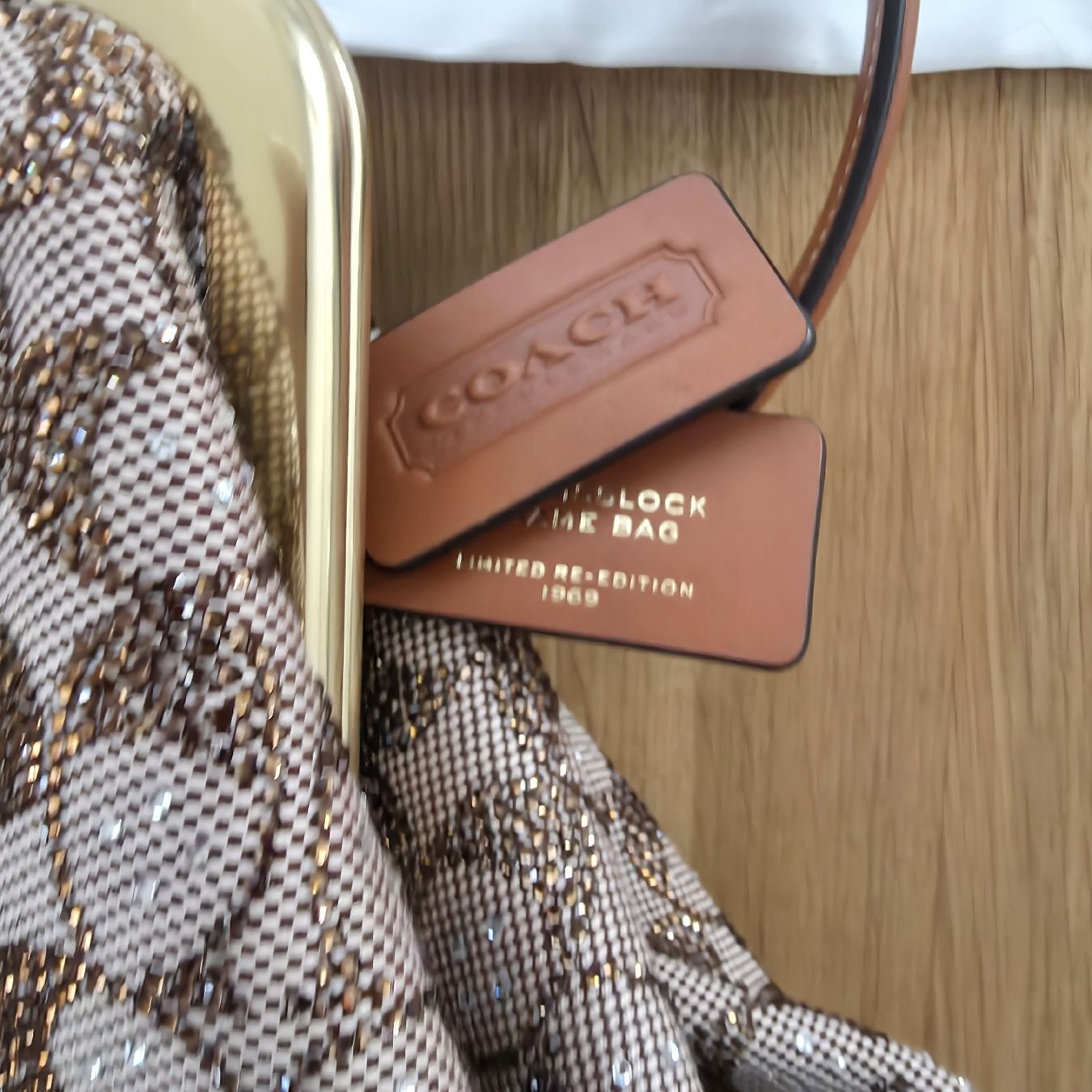 Coach Borse da donna: wunderschöne Coach Tasche neue Kollektion – Nuovo (secondo la descrizione) da Rickenbach b. Wil venduto da diepe 1