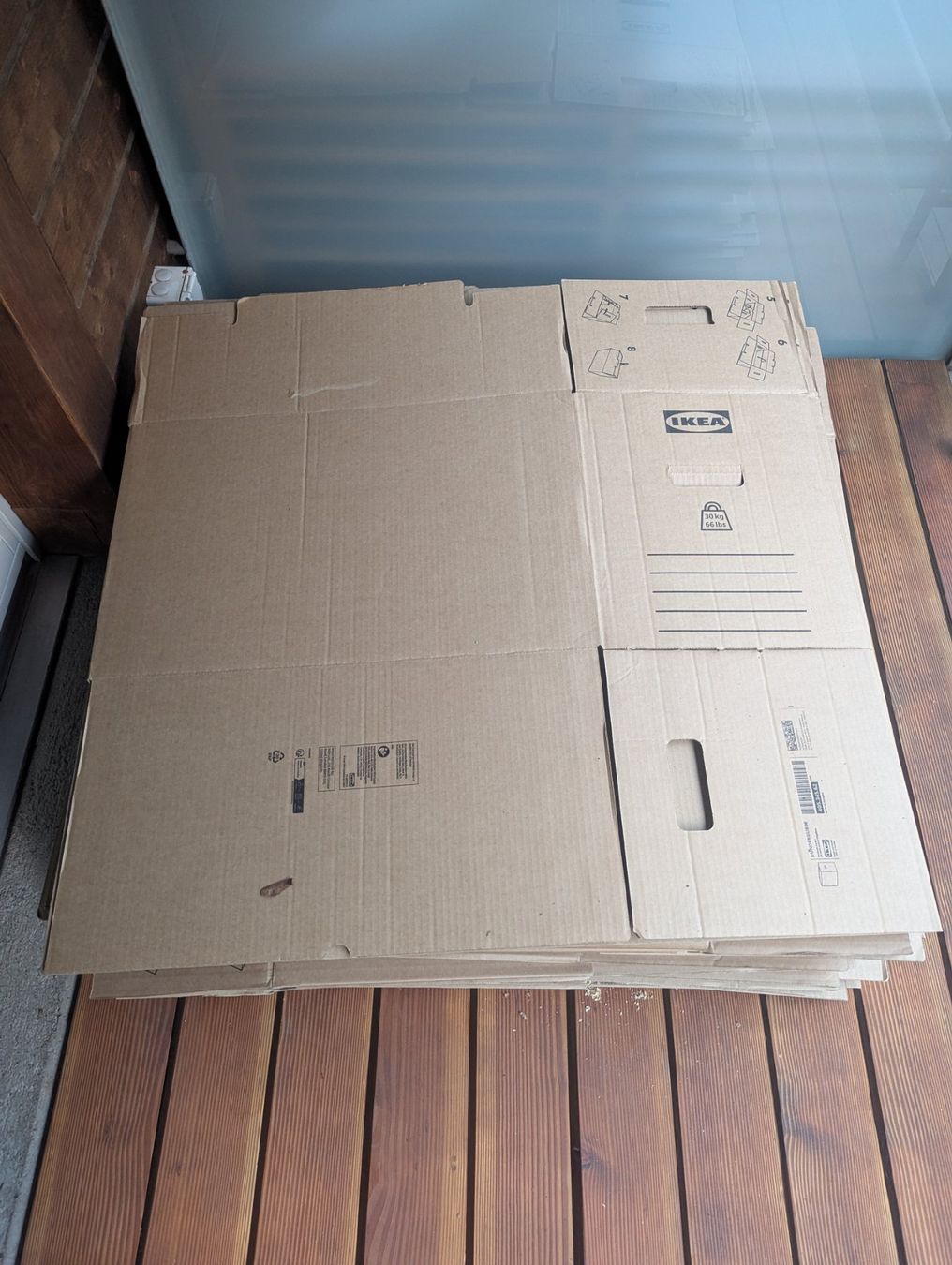 Ikea Cartoni: 10 IKEA Umzugsboxen – Usato da Bern venduto da Swetnova