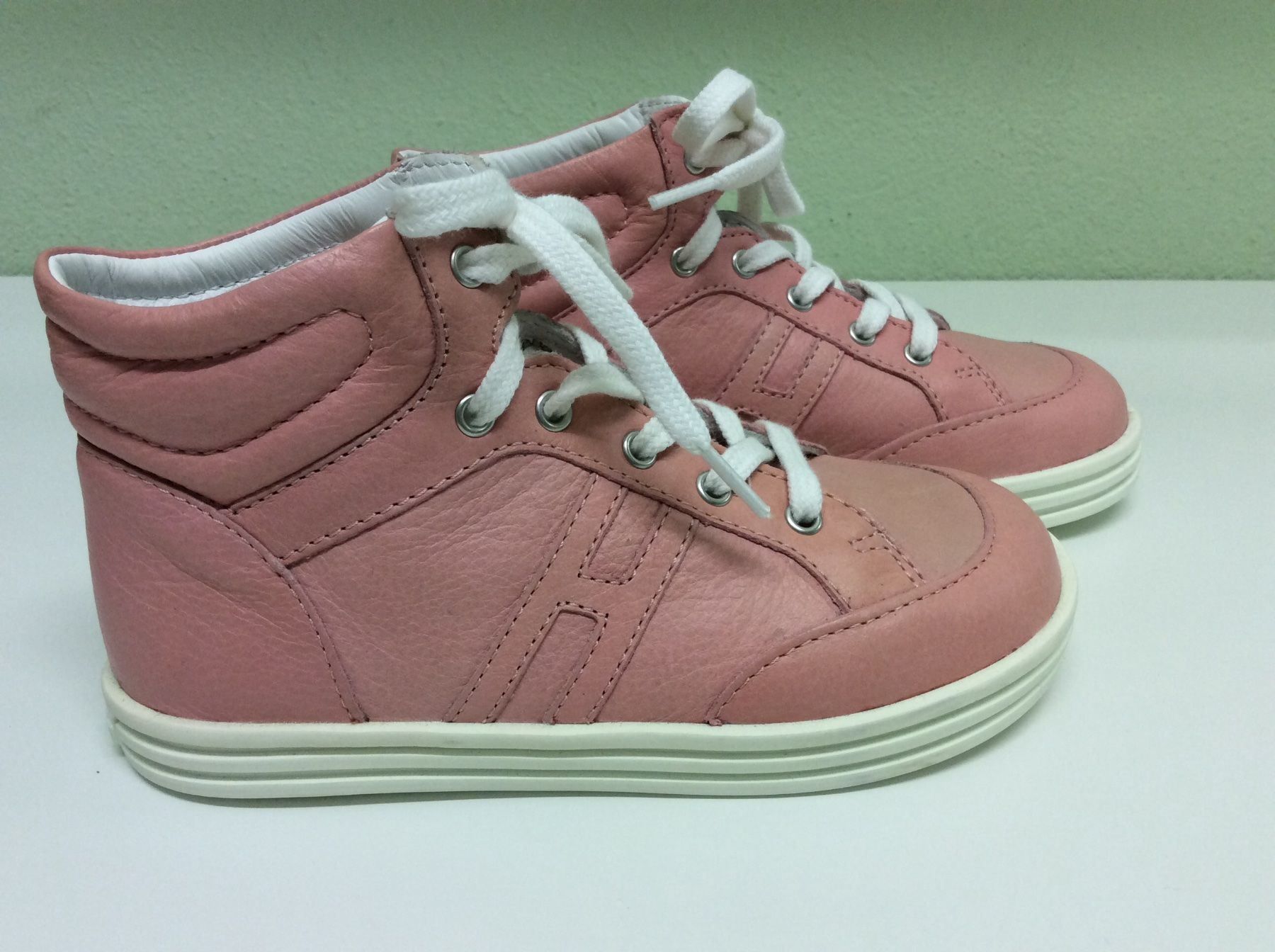 Hogan Chaussures garçon: Hogan H monogram leather sneakers – Neuf avec emballage d'origine à Zürich par LoveFashion76 2