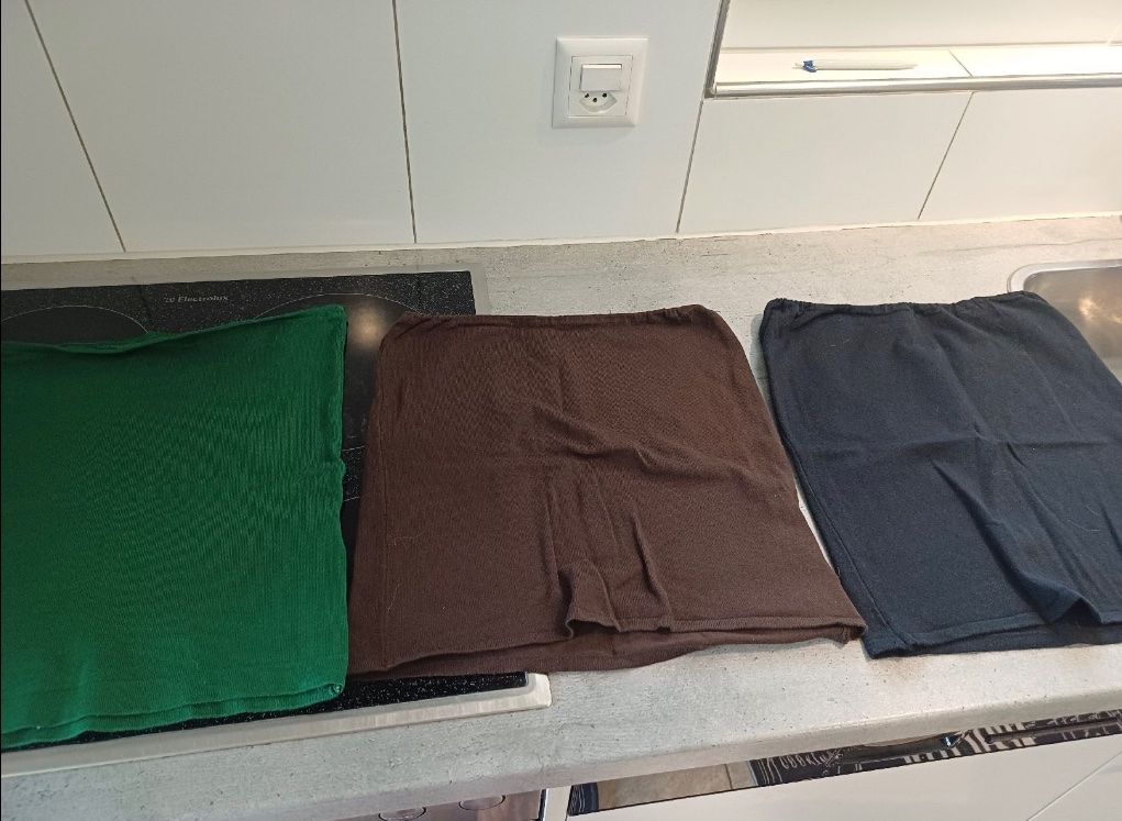 Vero Moda Top: 3 Tops Schulterfrei – Usato da Muensingen venduto da drleevsy