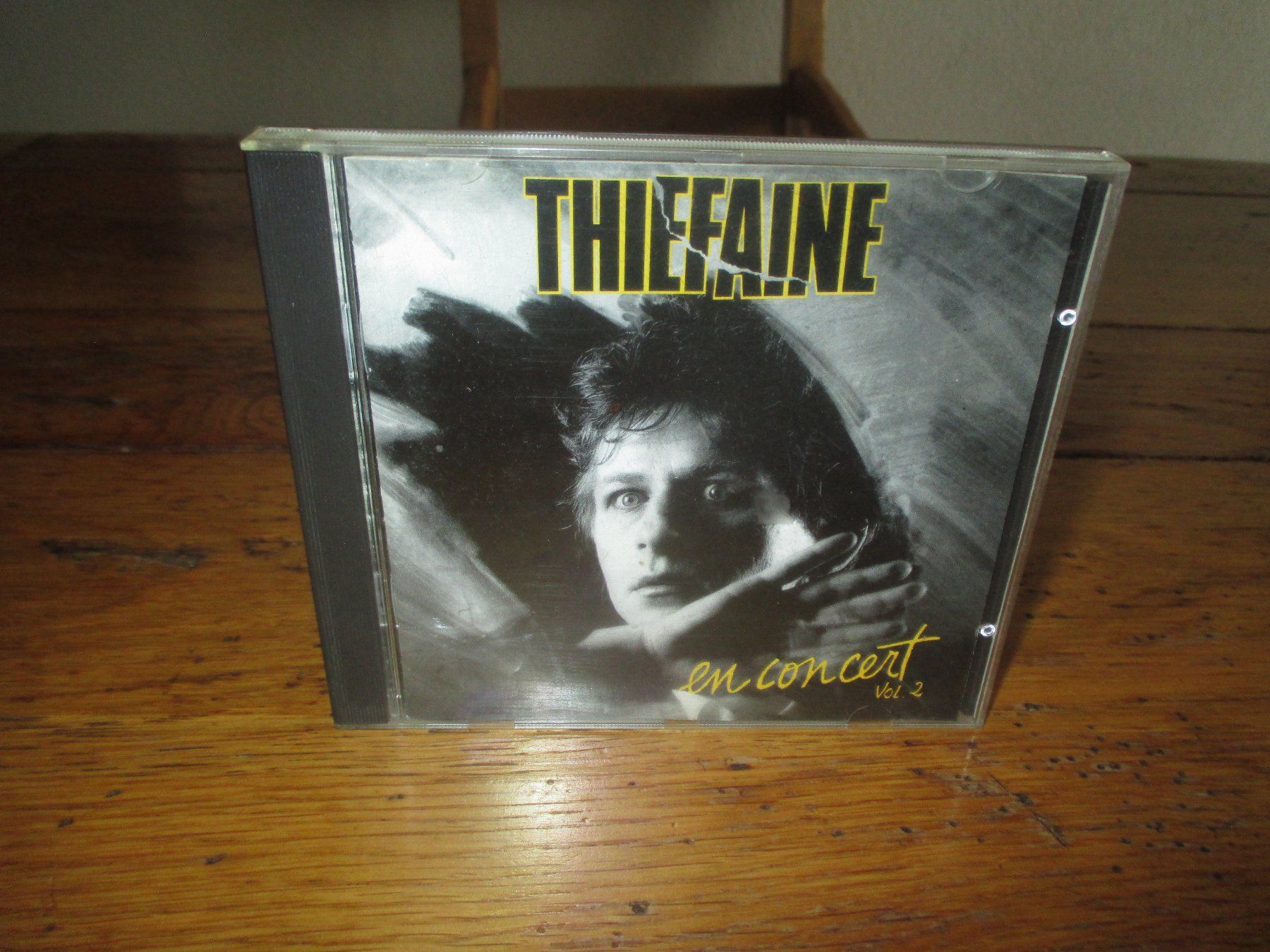 CD: THIEFAINE En Concert Vol. 2 CD – Usato da Monthey venduto da blackcat45 1