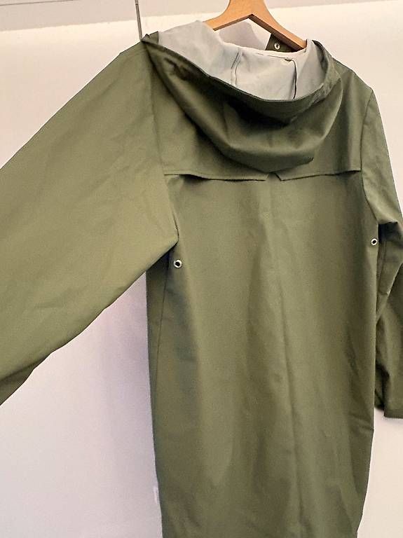Rains Giacche: RAINS Regenjacke – Usato da Zürich venduto da sho_9b69 3