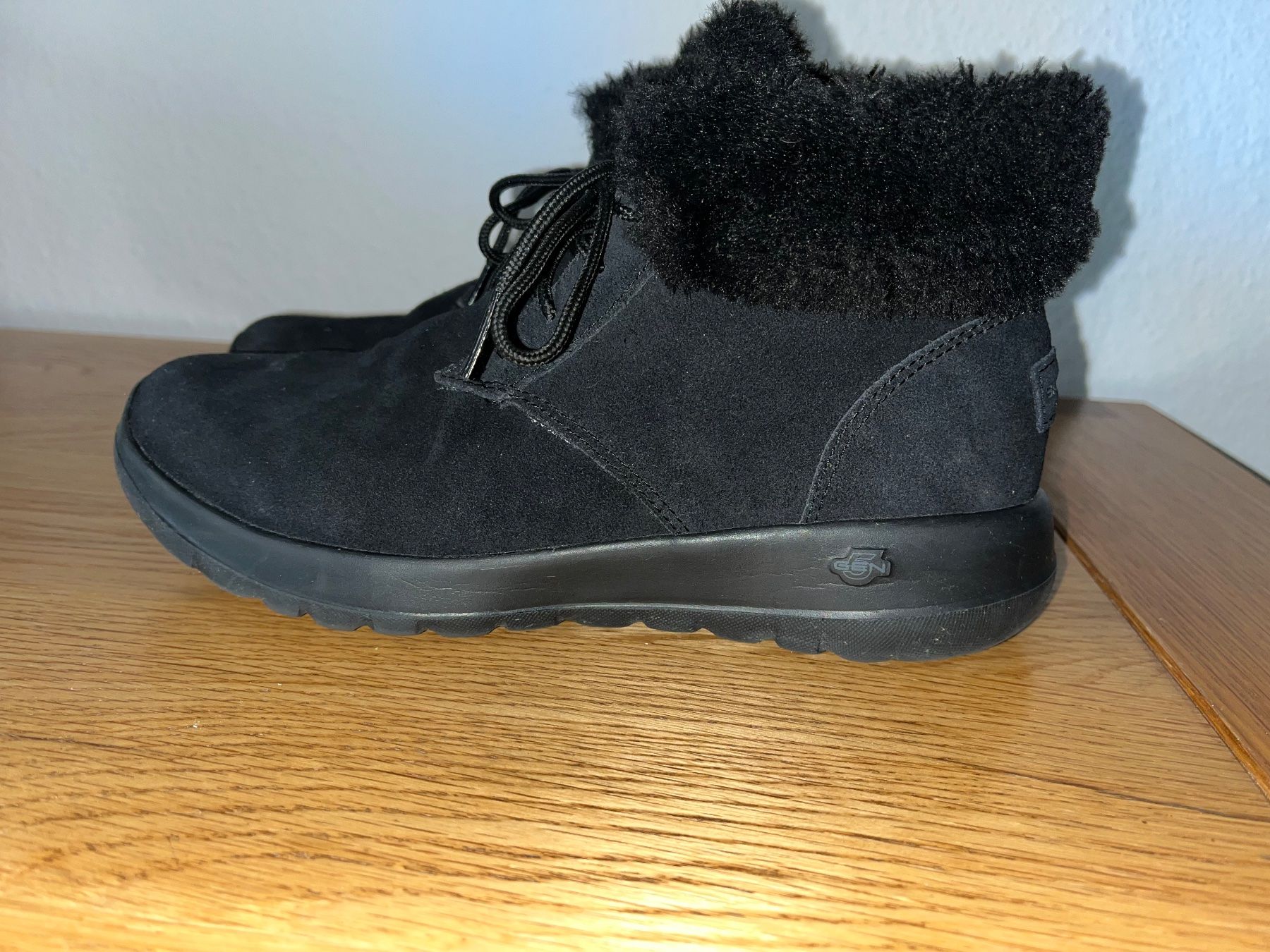 Skechers Scarpe da donna: Skechers Winter Schuheschwarz gr 37 – Usato da Gwatt (Thun) venduto da Letzte-Chance-III 3