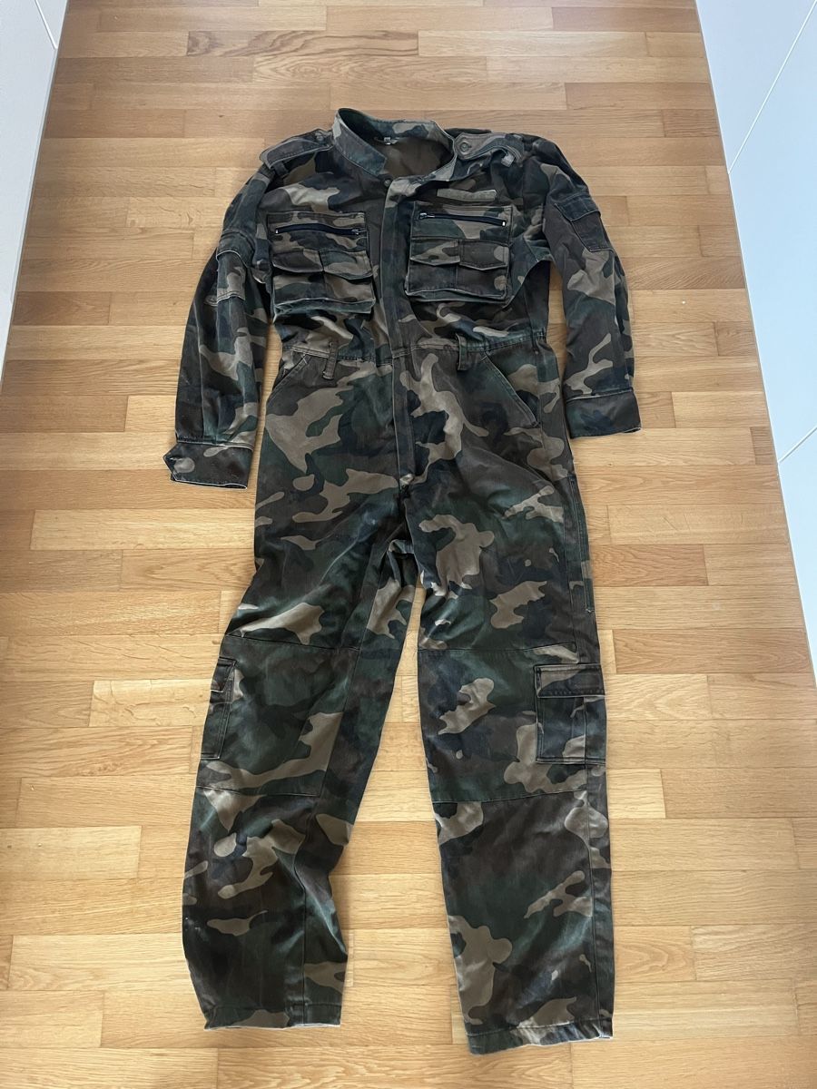 Uniformi: Original Camouflage Overall / Jumpsuit, Grösse 54 – Usato da Mellingen venduto da Molo_11