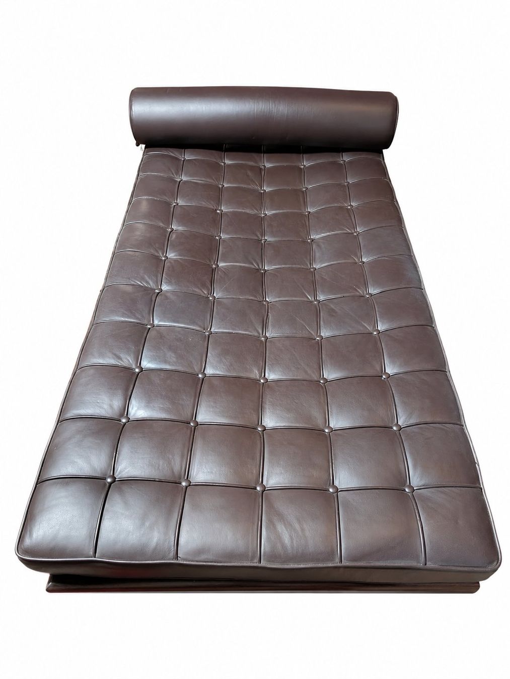 Divani: Divan cuir marron design Mies van des Rohe – Usato da Fenil-sur-Corsier venduto da ver_c6w8 1