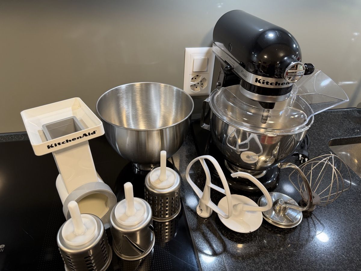 Kitchenaid Elettrodomestici da cucina: Kitchenaid Classic Küchenmaschine  – Usato da Zollikofen venduto da kasorika 2