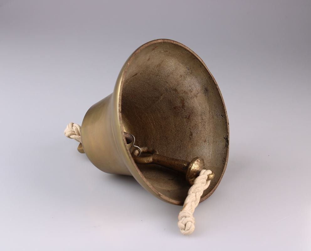 Cloches & sonnailles: Schiffs-Glocke – D'occasion à Rüti ZH par Restwert_Rueti_ZH 2