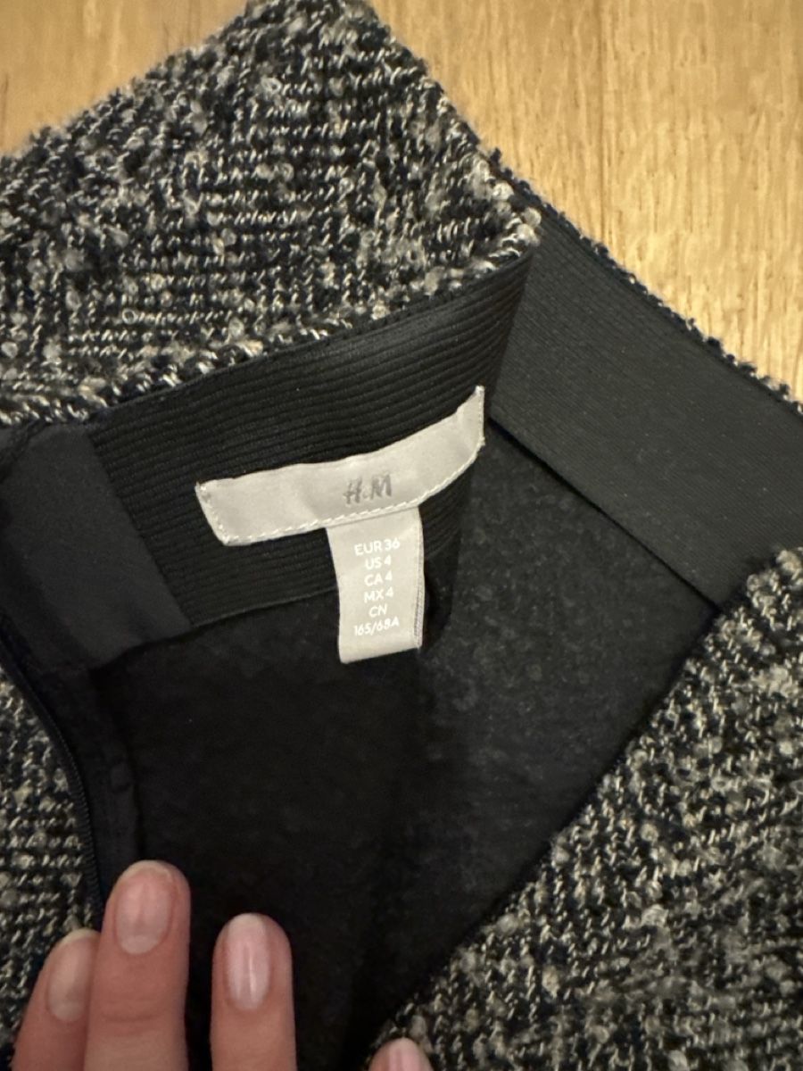 H&M Gonne: H&M Rock Grösse 36 – Nuovo (secondo la descrizione) da Staad SG venduto da ha.al 1