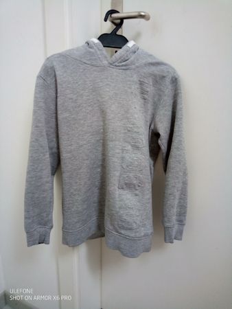 Kapuzenpullover /Hoddie, Pulli Grösse 134