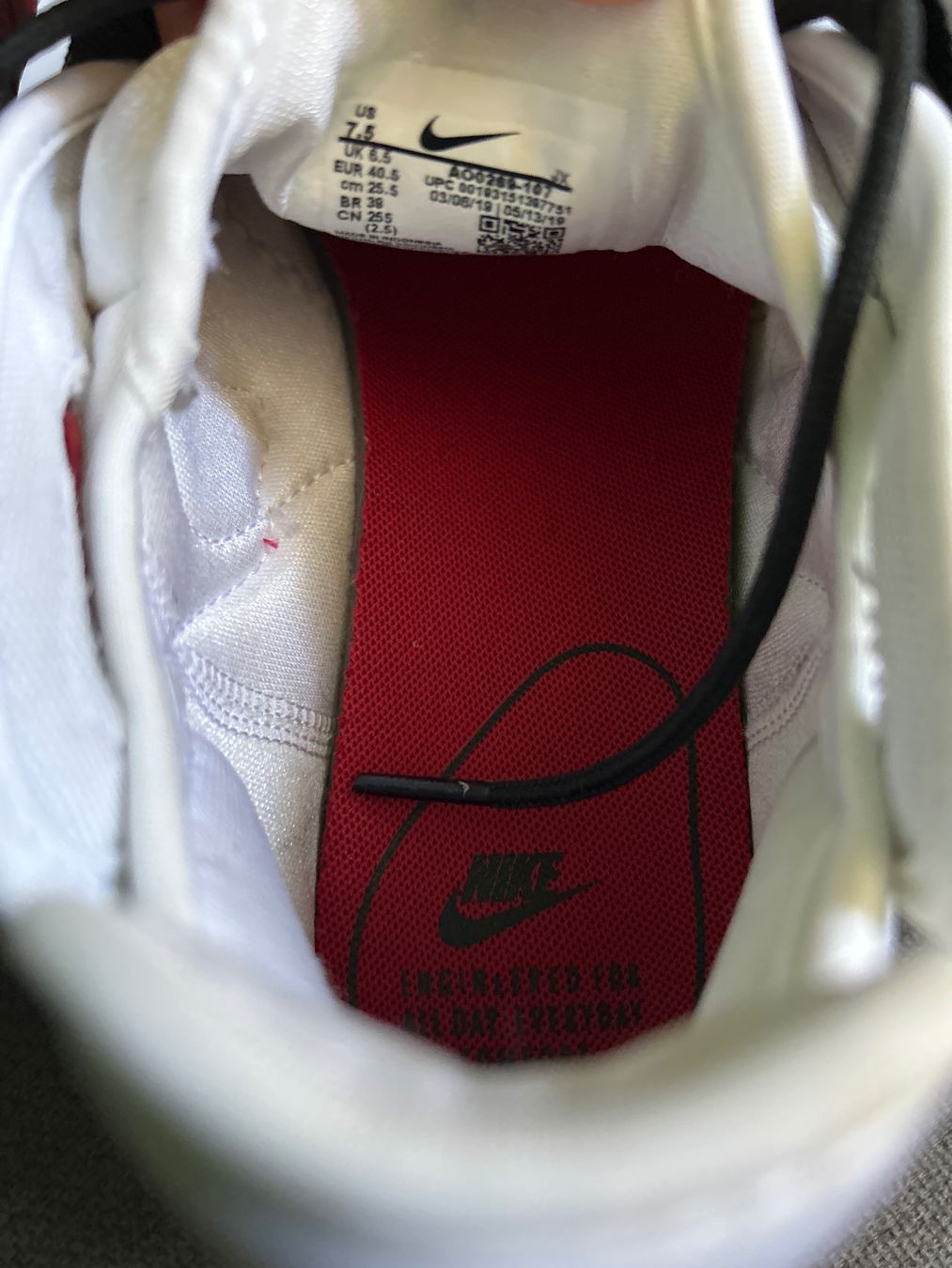 Nike Scarpe da uomo: Nike Sneaker Zoom Gr. 40,5 Neuwertig – Usato da Allschwil venduto da GrenzWert 1