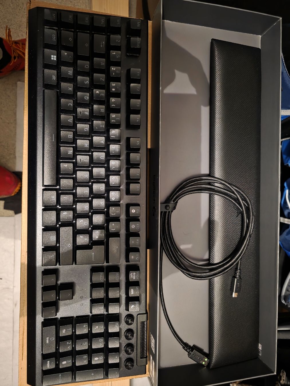 Razer Tastiere: Clavier Razer Black Widows V4 Pro – Usato da Granges-Paccot venduto da bor_8ymj 2