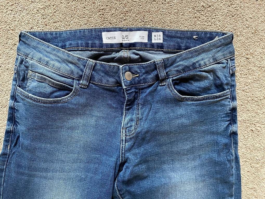 Jeans: Damen Blue Jeans Gr M / Slim Fit – Usato da Maur venduto da chr_x8zv 1