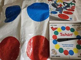 Jeu de société Hasbro Twister complet bon état