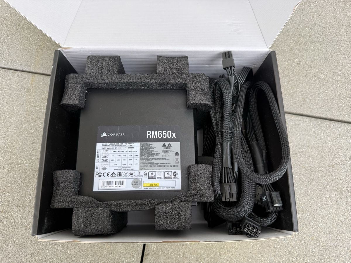 Corsair Custodie: Corsair RM650x PSU/Netzteil – Usato da Zürich venduto da aralex1 3