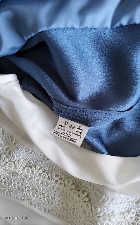 Lotti di vestiti: Completo donna come nuovo – Usato da Cadro venduto da Inuit71 2