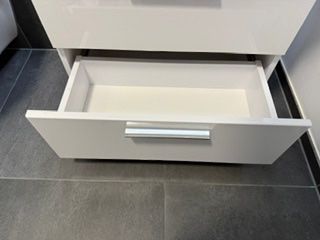 Mobili per bagno: Waschbeckenunterschrank – Usato da Frauenfeld venduto da Phil.E 1