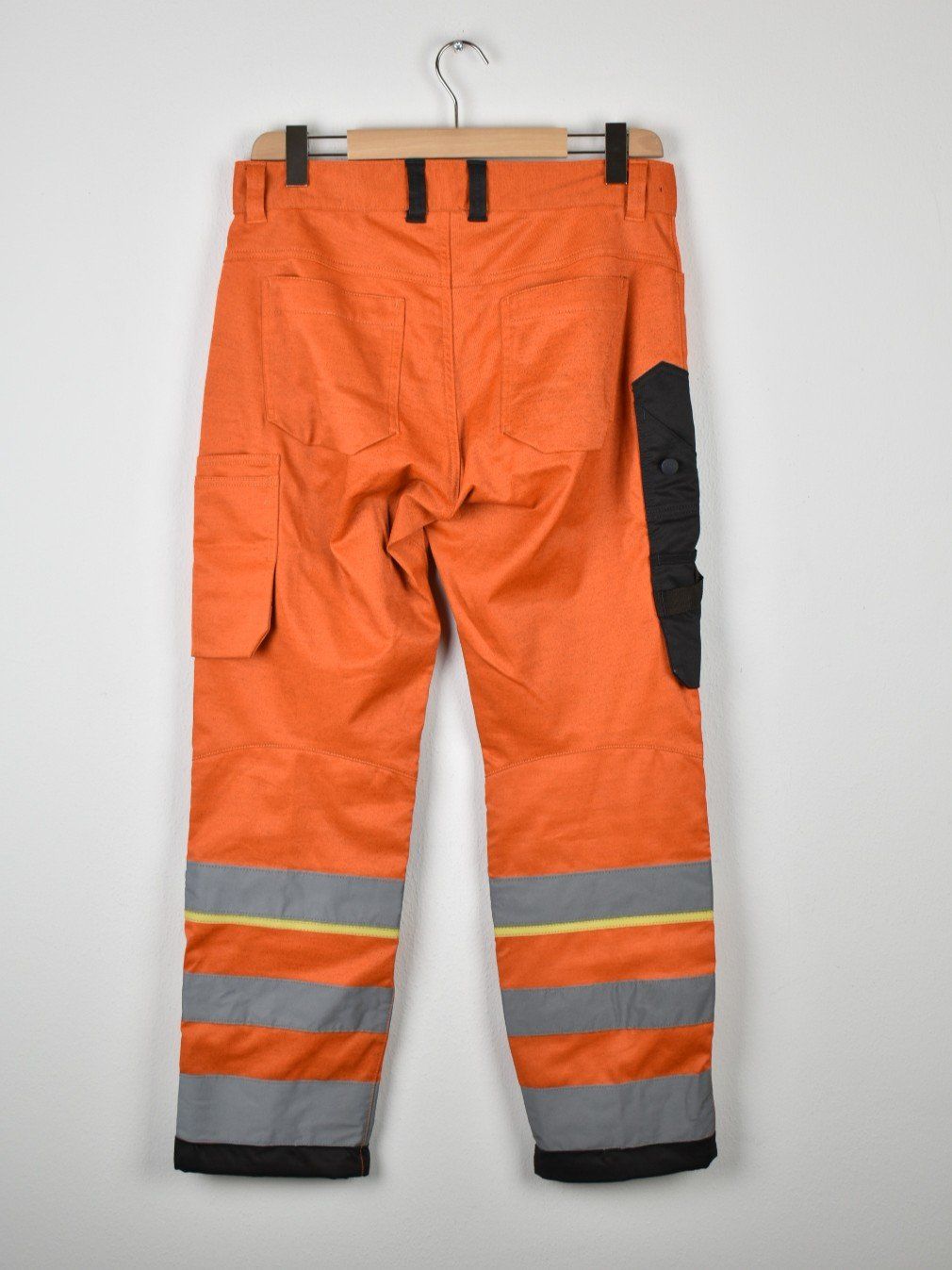 Helly Hansen Hosen: Helly Hansen Arbeitshose/Sicherheitshose, Damen, Gr. C50 – Neu (gemäss Beschreibung) aus Nürensdorf von 2ND_STORY 1