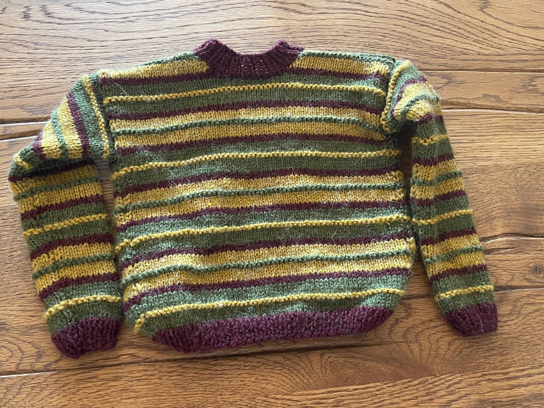 Maglioni & Felpe: Baby / Kinder Wollpullover Pullover gestreift handgestrickt – Usato da Zuerich venduto da Dorsi