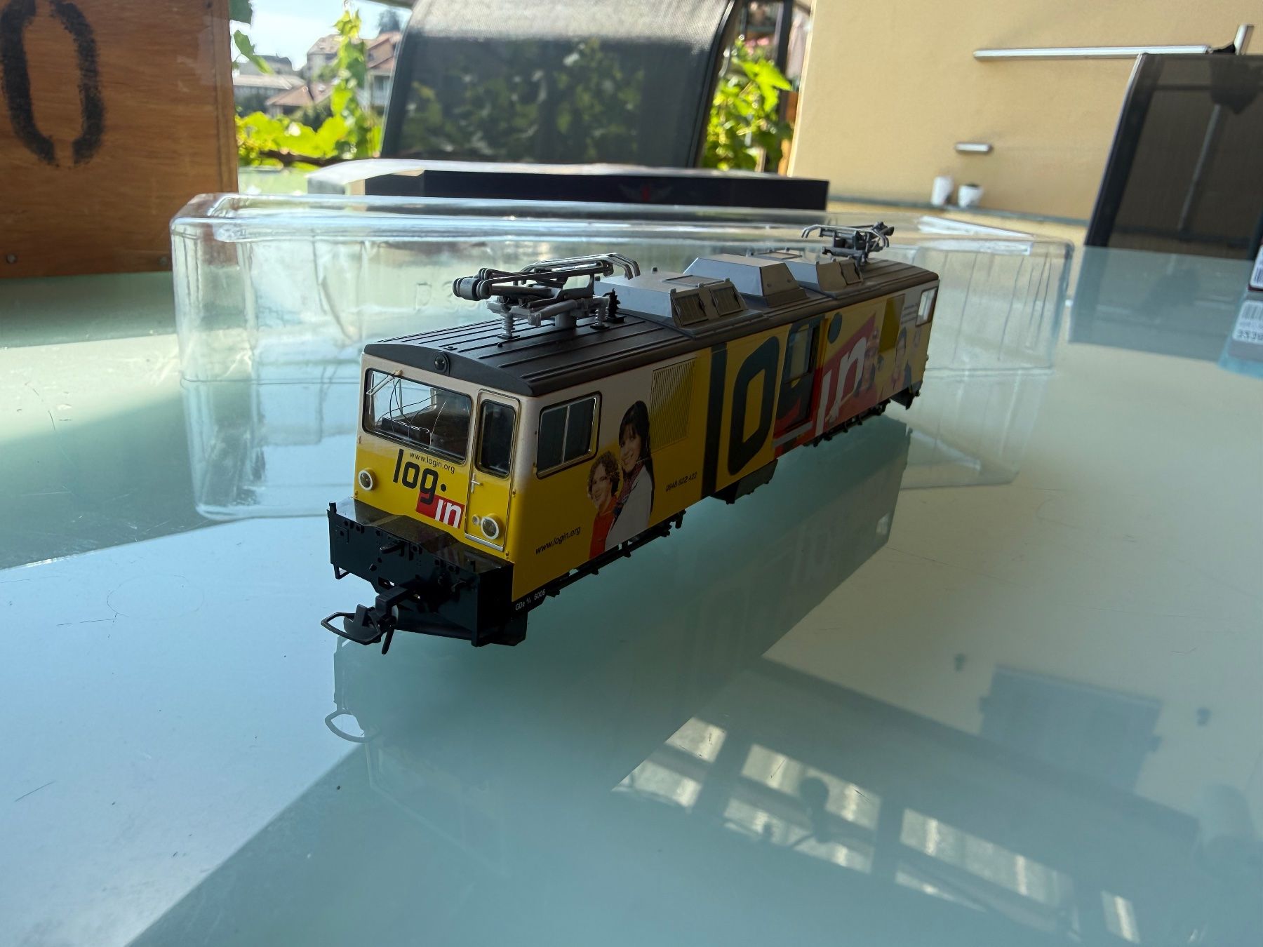 Bemo Modellini di ferrovie: MOB, GDe 4/4 6006 « Log in» – Usato da Chexbres venduto da rochecolombe 3