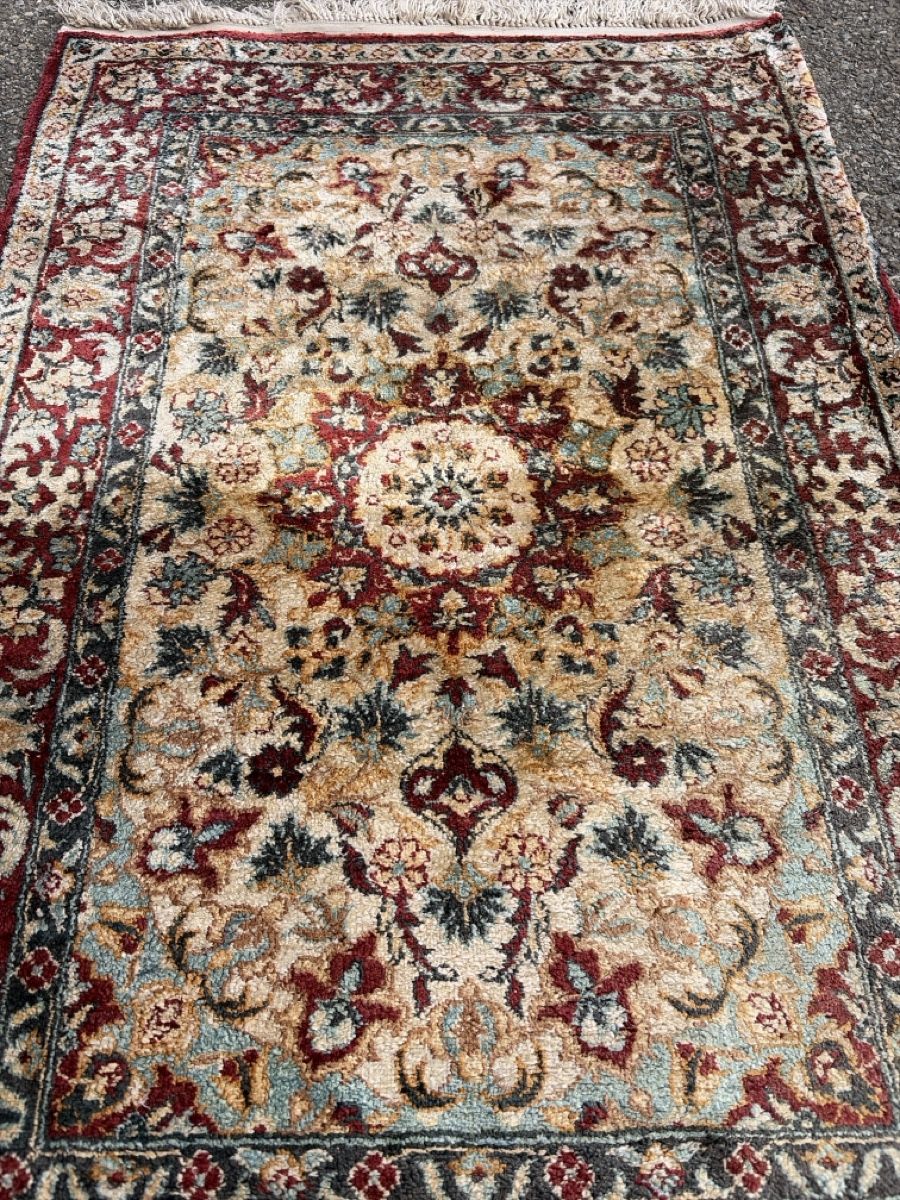 Tapis: Seiden Teppich Iran  – D'occasion à Wängi par Tesimo 1