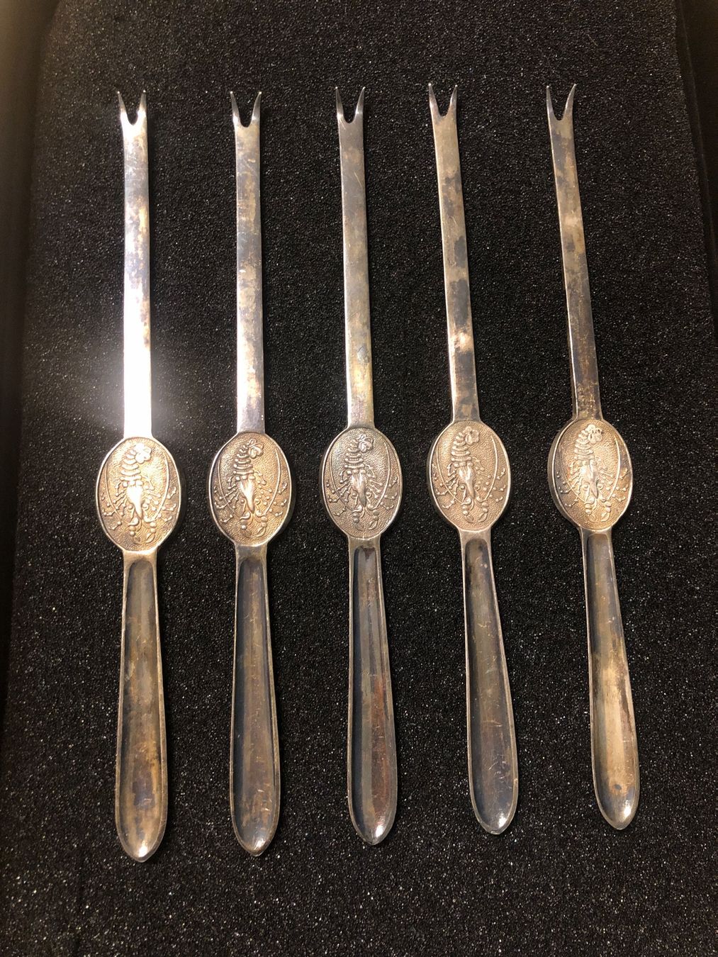 Gabeln: 5 antike Hummergabeln, Vintage Set – Gebraucht aus Adliswil von Tito088