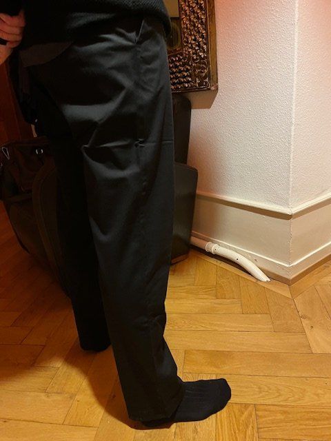 Pantaloni: Pantalons marque Address Berlin - Taille L – Usato da Genève venduto da Donnet2 9