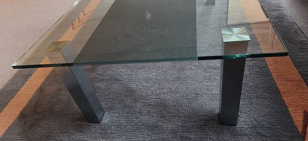 Tavoli: Couchtisch Glas – Usato da Sissach venduto da Simili2 3