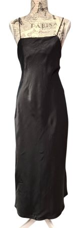 312SE – Robe longue Zara – EUR-S – Comme neuf !