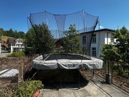 Crocodile Trampolin 300 × 400 cm mit Sicherheitsnetz
