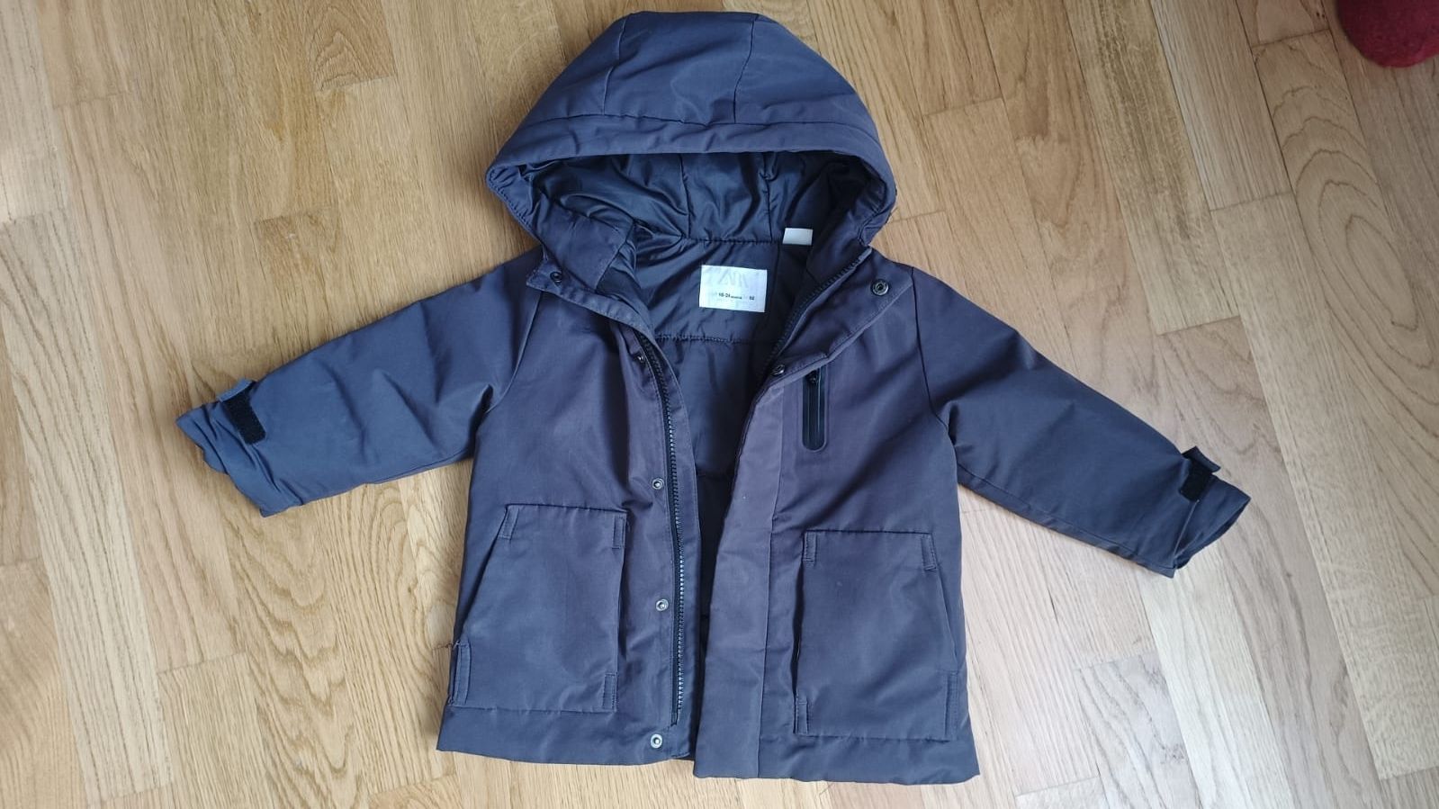Zara Giacche: Übergangs Jacke Grösse 92 Zara – Usato da Muri AG venduto da Mupuputs
