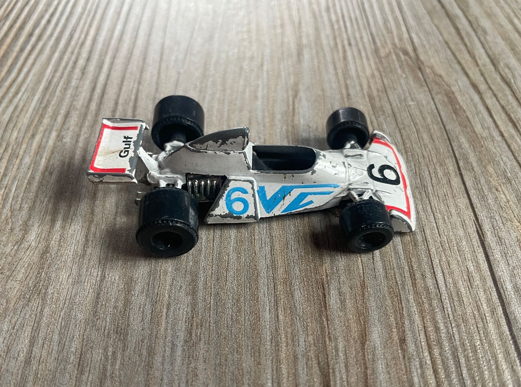Modellini d'auto: Playart Formel 1 Gulf – Difettoso da Wichtrach venduto da BRASLETTI_76