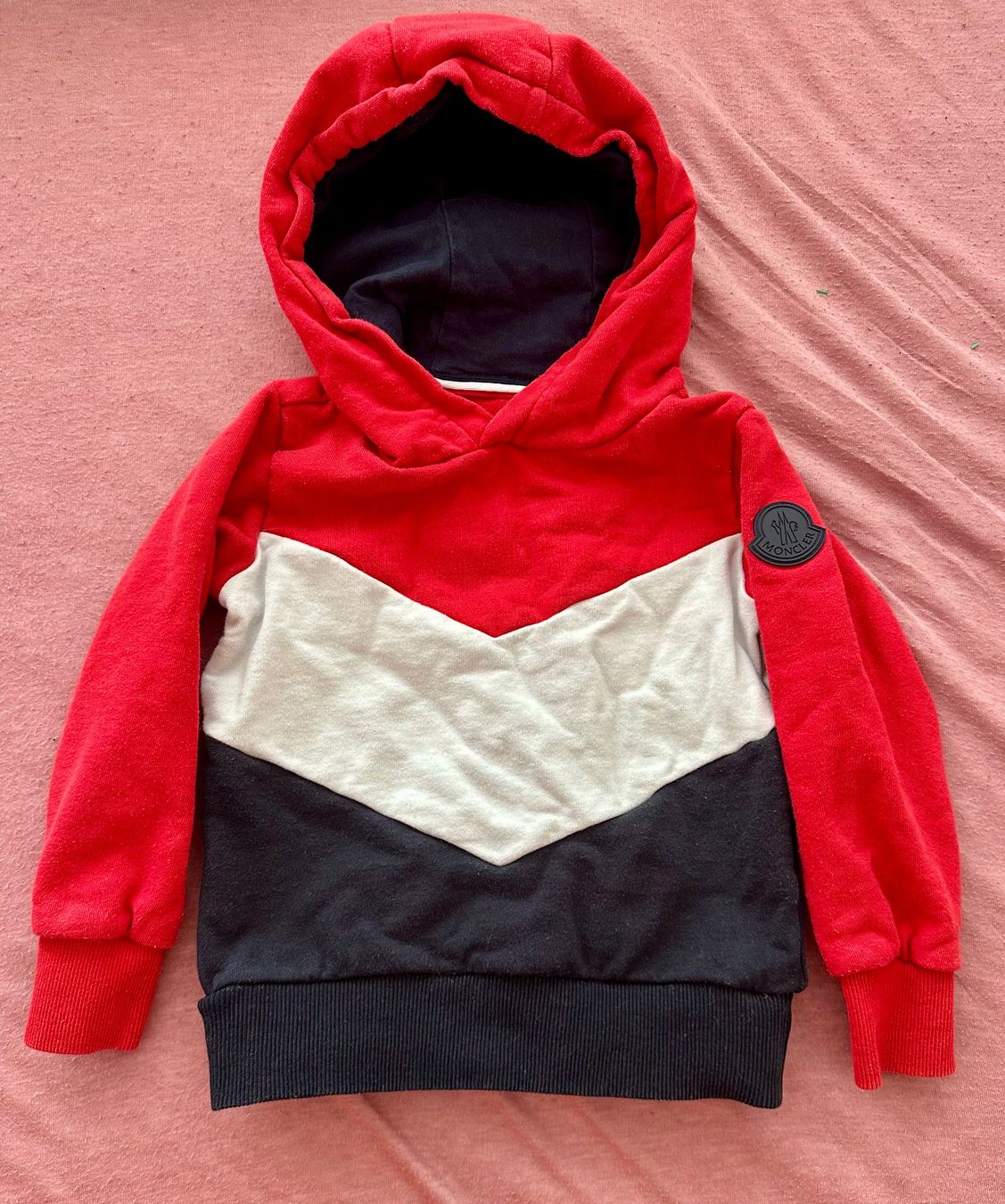 Moncler Maglioni & Felpe: Moncler Hoodie – Usato da Dürrenroth venduto da tvy_bh56