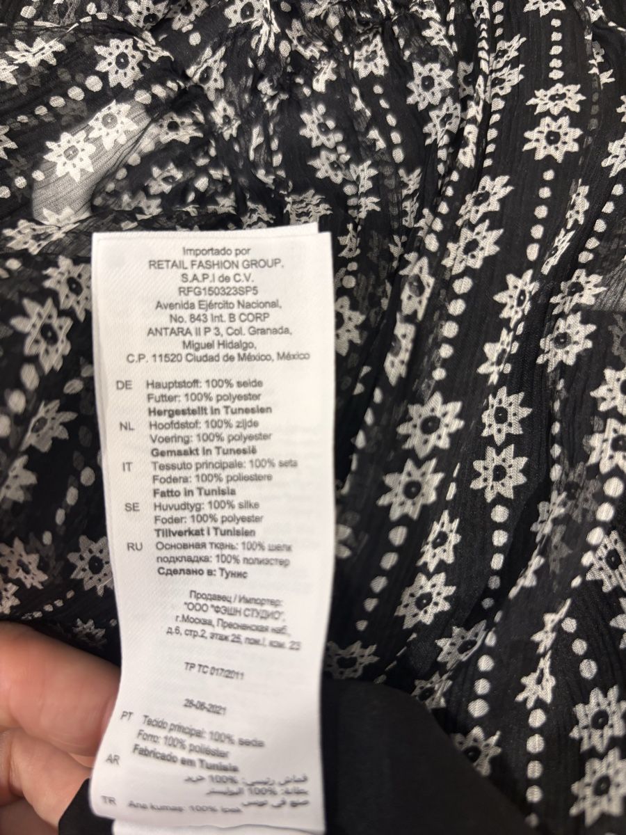Sandro Kleider: Seidenkleid Sandro – Gebraucht aus Sempach von Kungahuset 1