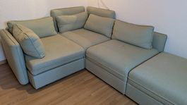 IKEA Ecksofa in Hellgrün mit Schlaffunktion und Stauraum
