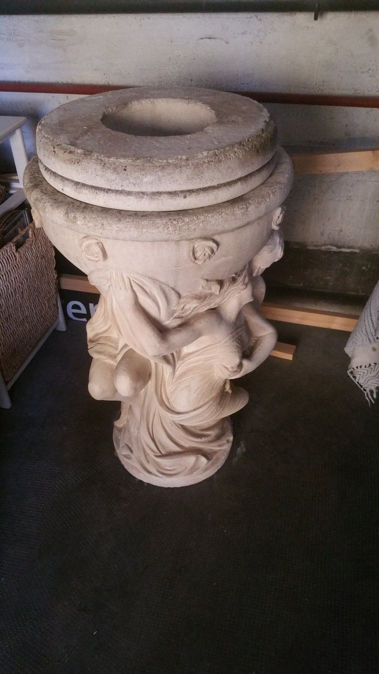 Stagni & Fontane ornamentali: fontaine extérieure – Usato da Epauvillers venduto da pat_c9c5