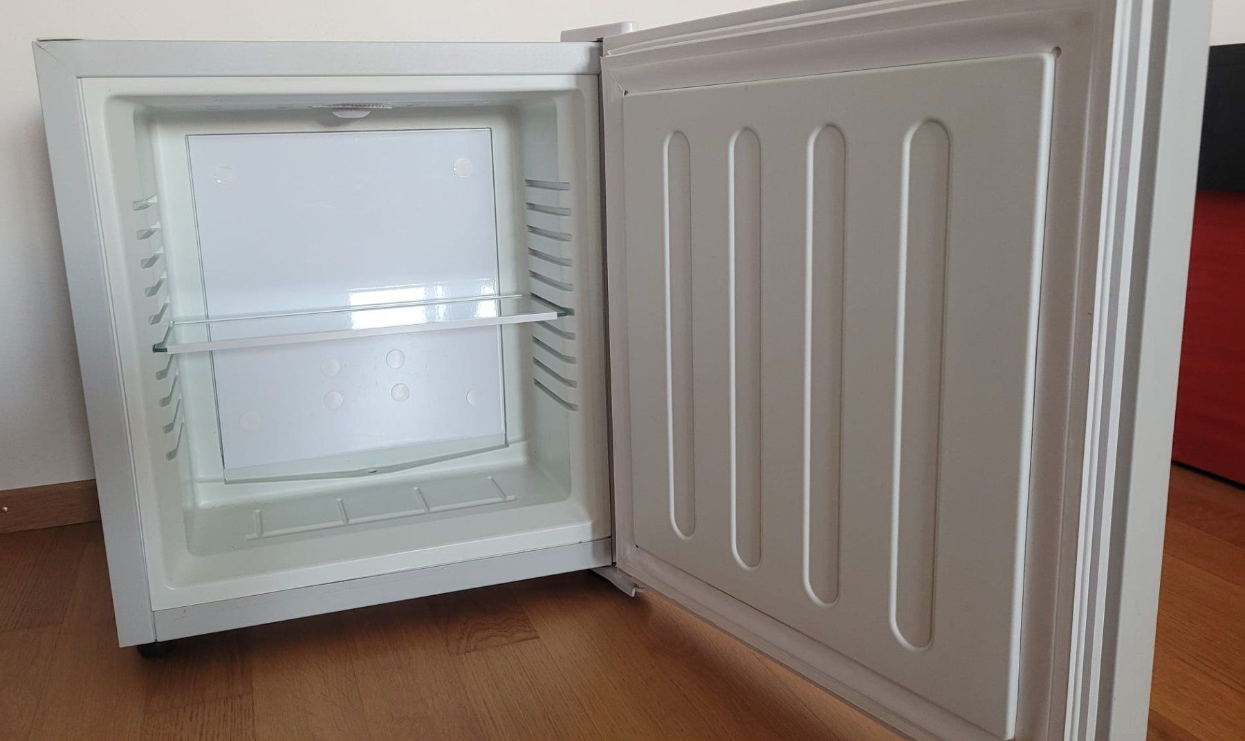 Frigoriferi: Mini Kühlschrank  KLARSTEIN 13 Liter – Usato da Luzern venduto da ANG3 2