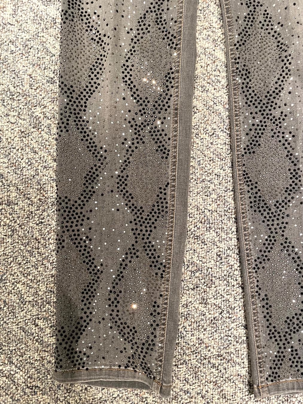 Jeans: Jeans gris 40 dame – Nuovo (secondo la descrizione) da Genève venduto da flocon06 4