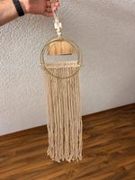 Wandbehang Makramee mit Holz und Metallring beige