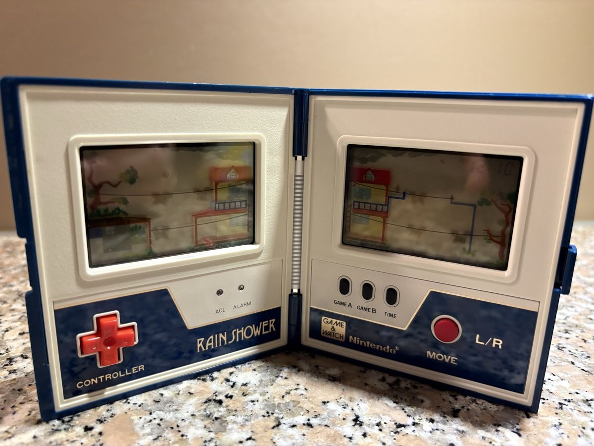 Nintendo Giochi: Rares Nintendo Rain Shower Game & Watch Multi Screen – Usato da Attiswil venduto da Samantil 4