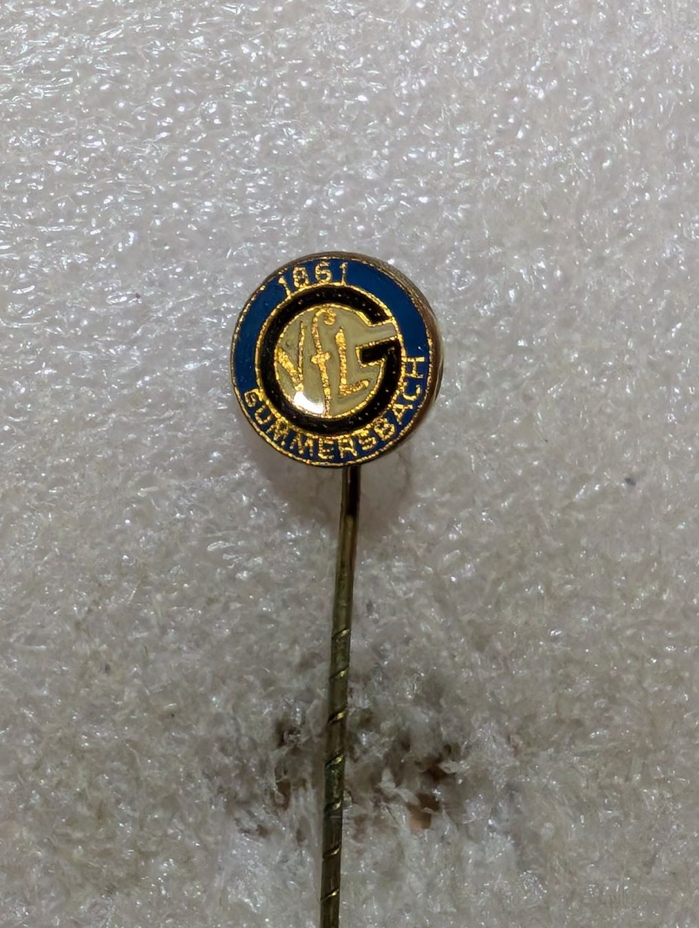 Placchette & Badge: Anstecknadel 39: – Usato da Oppligen venduto da Pin-Fall-Shop