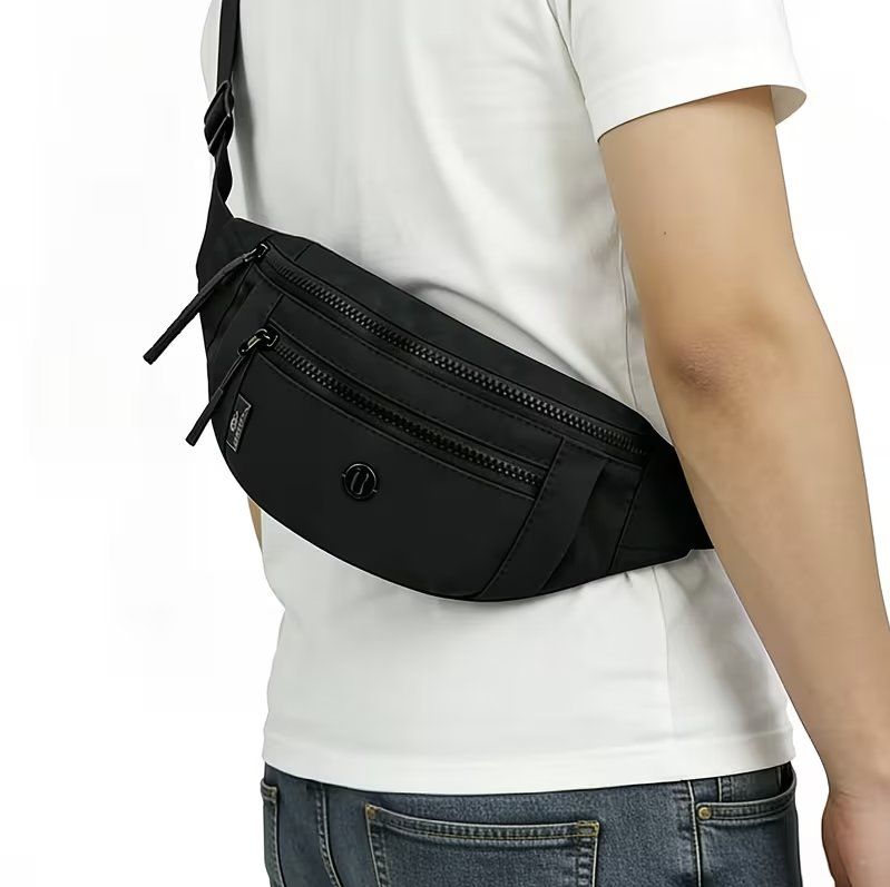 Sacs: NEU Bauchtasche schwarz – Neuf avec emballage d'origine à Lenzburg par Orzo3