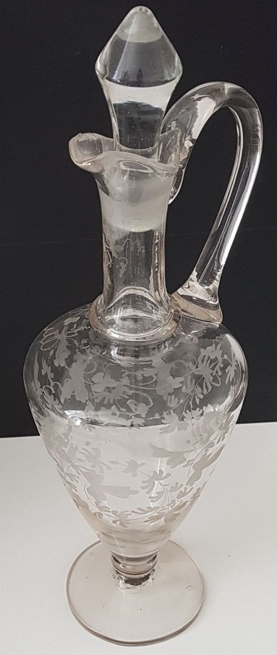 Carafes: Antike Karaffe graviert Glas – D'occasion à Kaltbrunn par Condor2