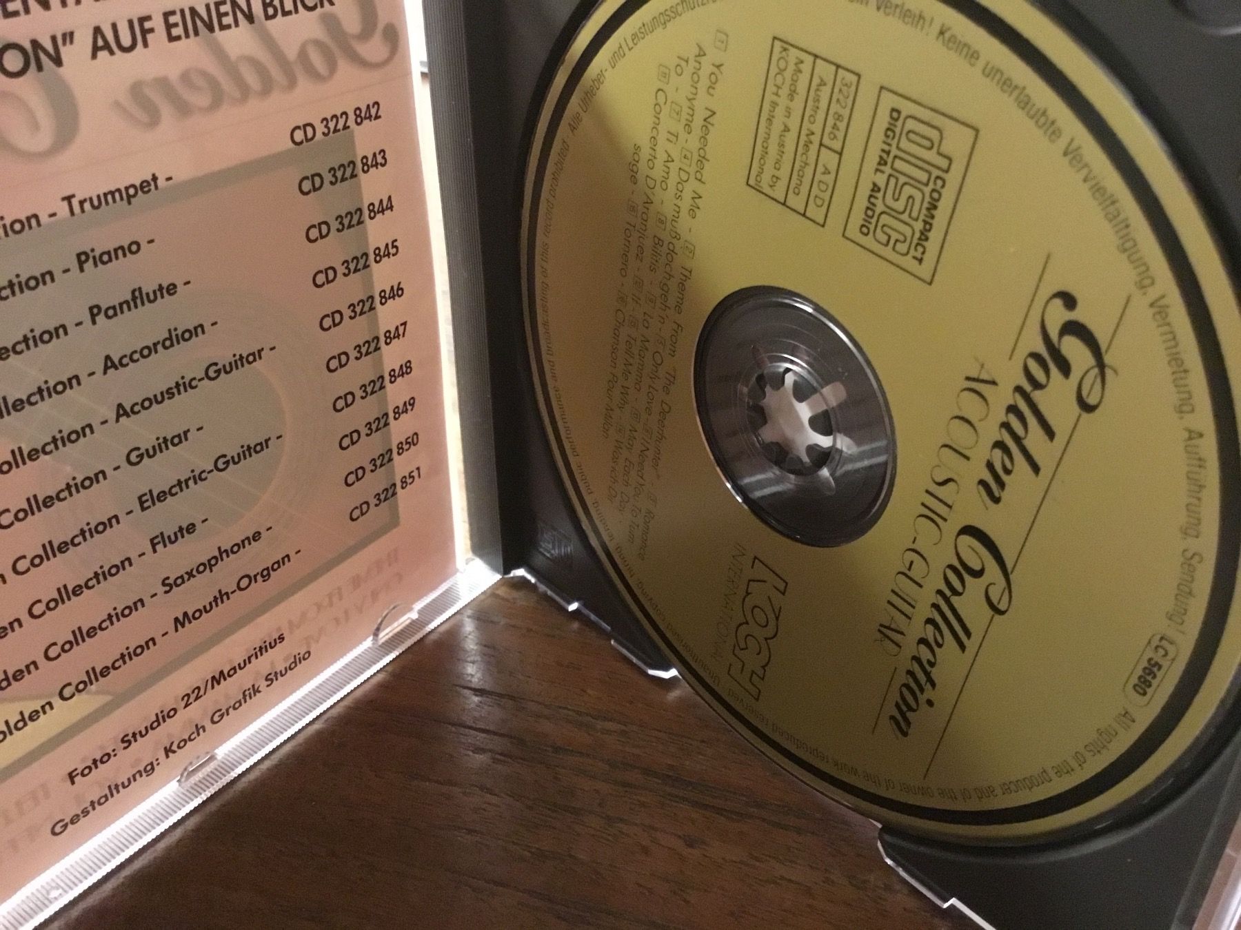 CD: Guitar  Acoustic – Usato da Thierachern venduto da sweden08 2