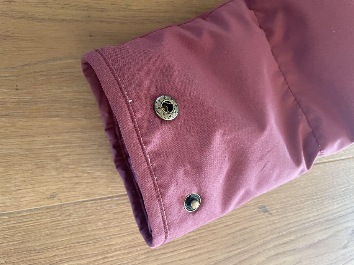 Roxy Cappotti: Wintermantel / Winterjacke – Nuovo (secondo la descrizione) da Aarwangen venduto da erd_ngx8 7