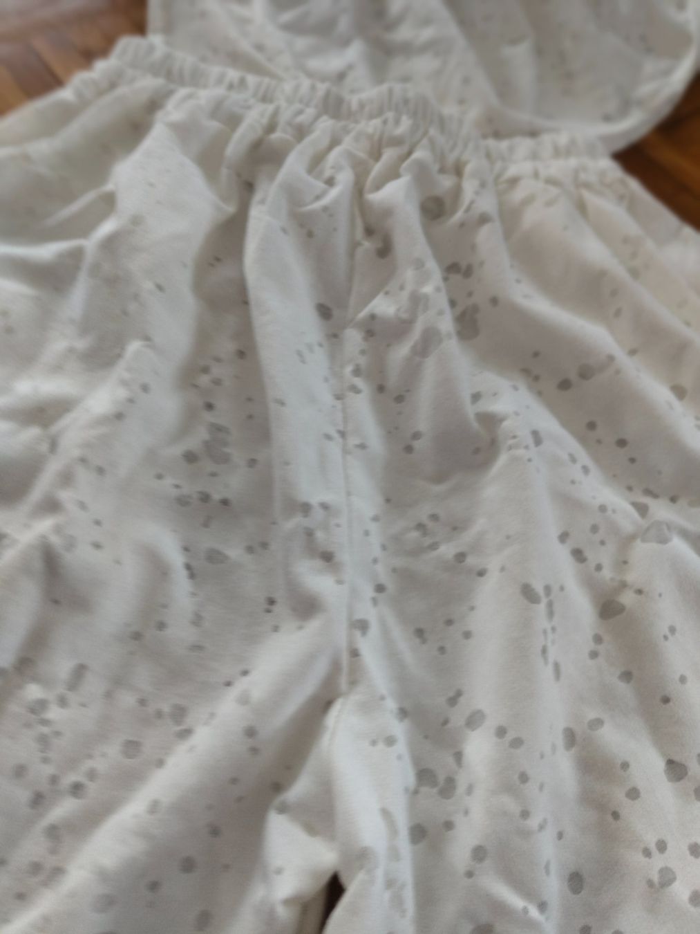 Lotti di vestiti: Ensemble – Nuovo e nell'imballaggio originale da Grand-Lancy venduto da ana_7y2f 1
