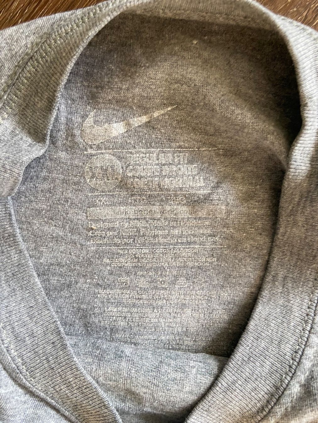 Nike T-Shirts: Michigan State Spartans T-Shirt – Gebraucht aus Muttenz von bargain_hunter 3