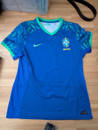Brasil Trikot  Grösse L Slim Fit Nike 2023-24 Brazil