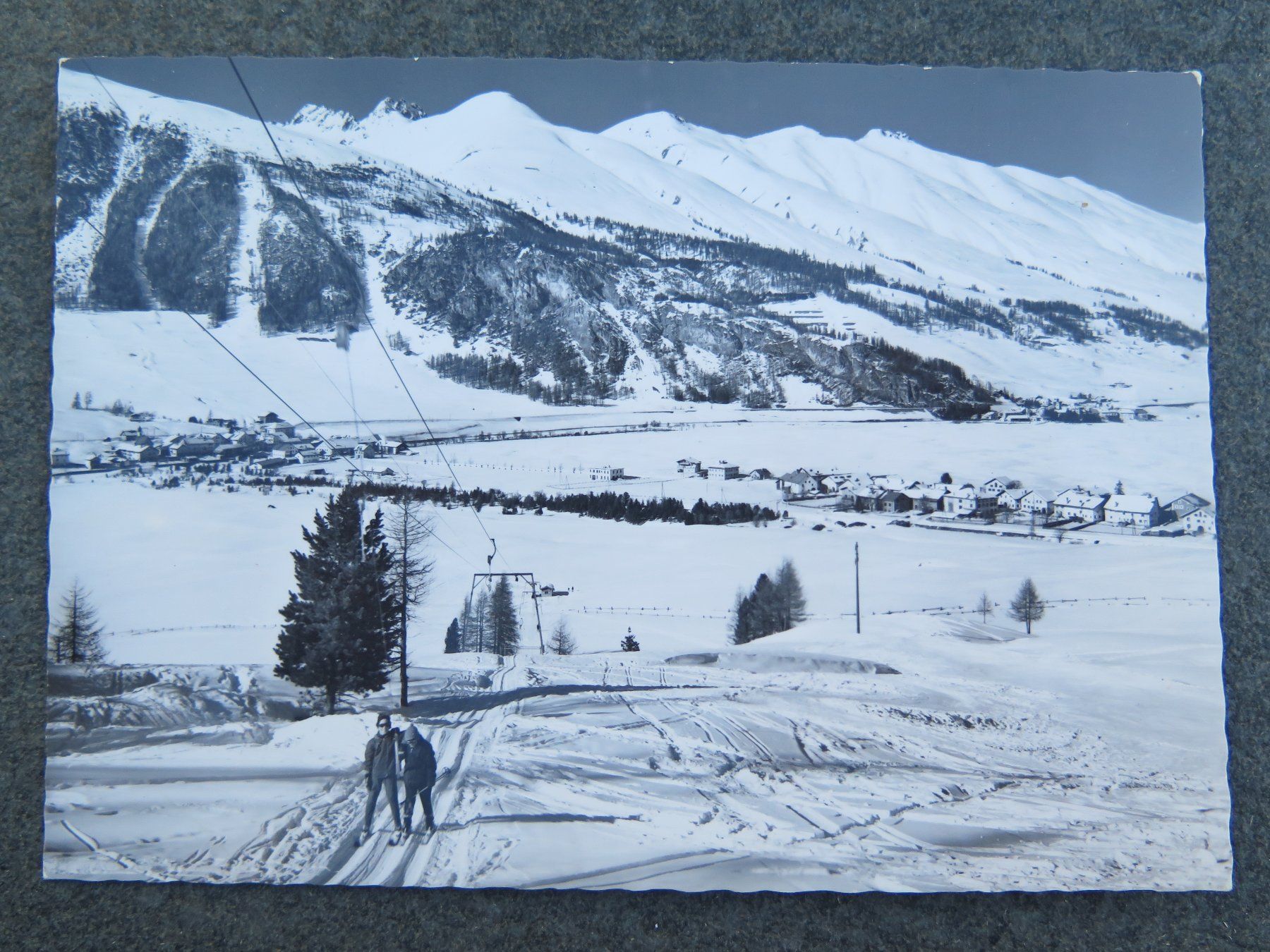 Cartes postales: LA PUNT - CHAMUES-CH - SKILIFT – D'occasion à Wittenbach par lipasal