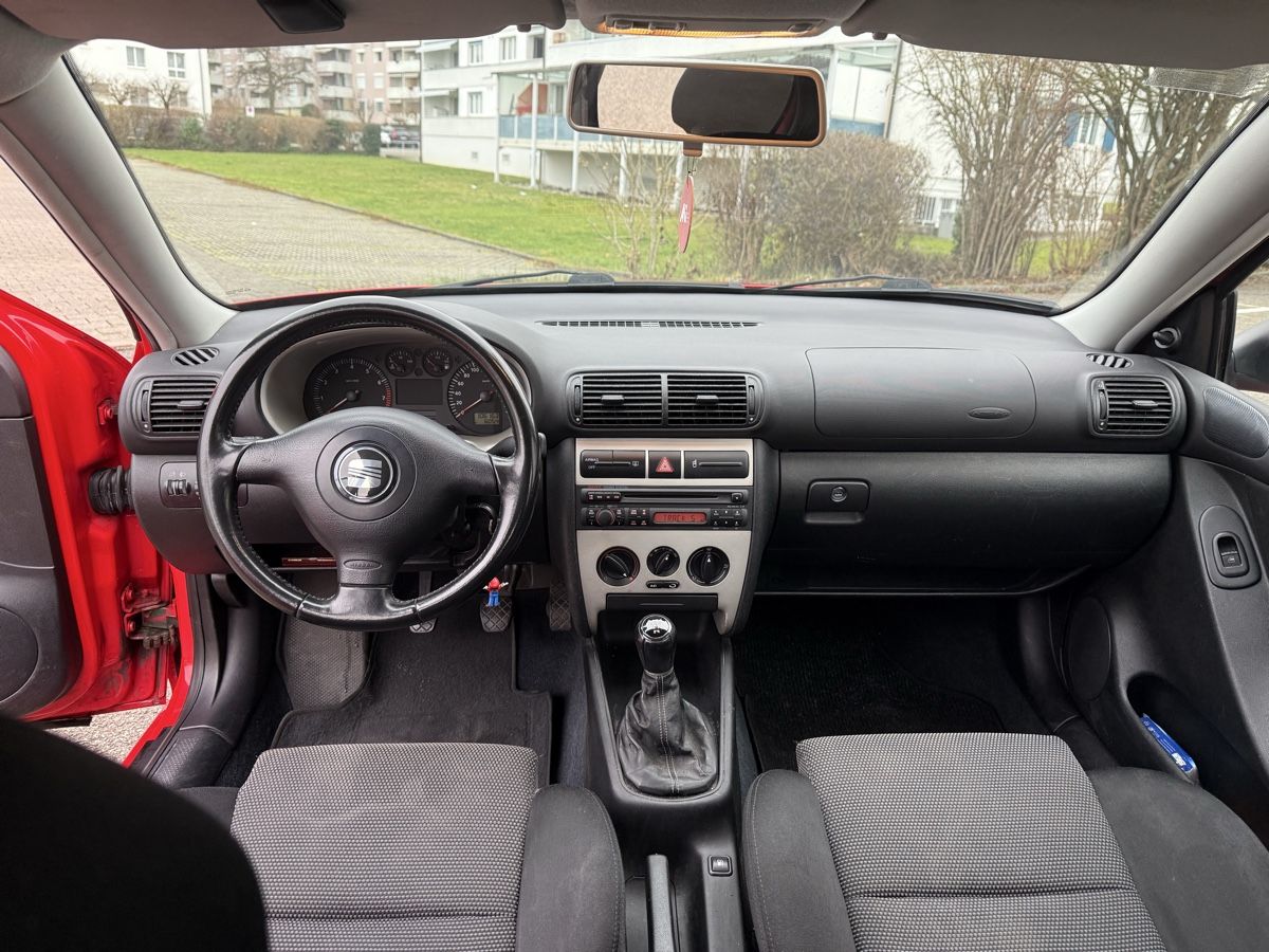Seat Automobili: Seat Leon 1.6 – Usato da Bad Zurzach venduto da autodeal12 4